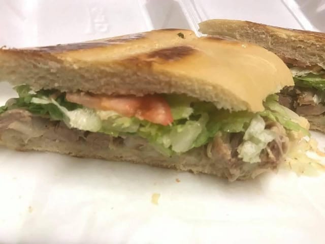 Mini-Pork Sandwich.