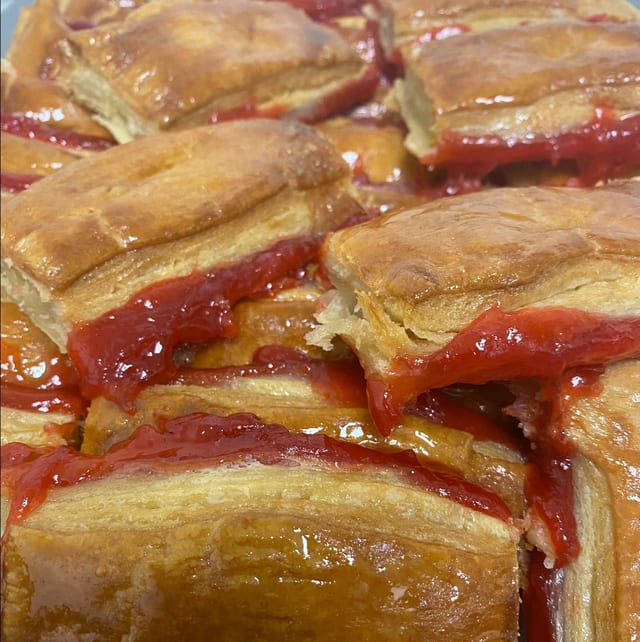 CORPORATE CATERING FOR 15 PEOPLE/45 pieces.